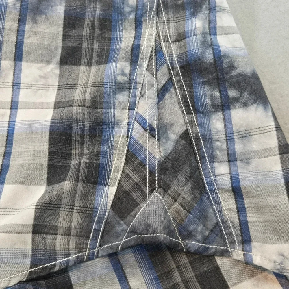 BKE Men’s Casual Button-Down Plaid Shirt in Black, White & Blue